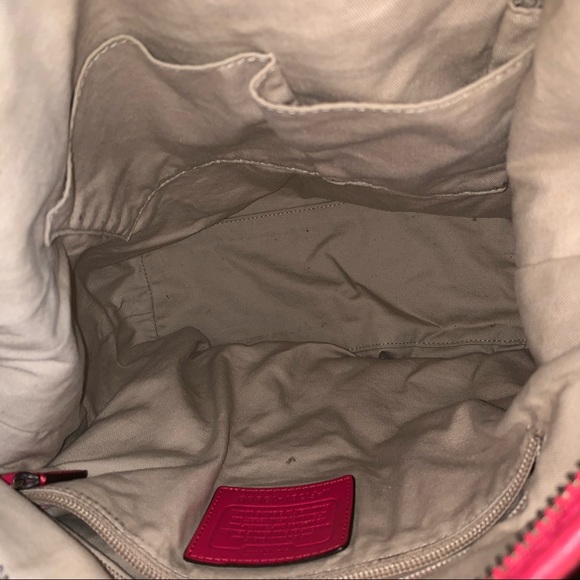 Pre-owned✨ Coach Legacy Leather Duffle Coral Pink - Picture 7 of 8